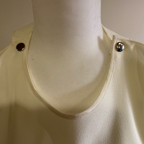 Beautiful Drapey Blaque Label Crepe Blouse - Picture 4 of 7